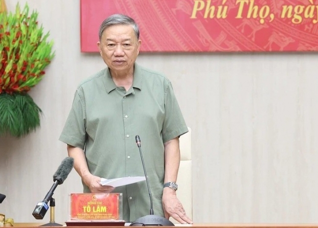 Phải hoàn thành sớm việc xây dựng cầu Phong Châu