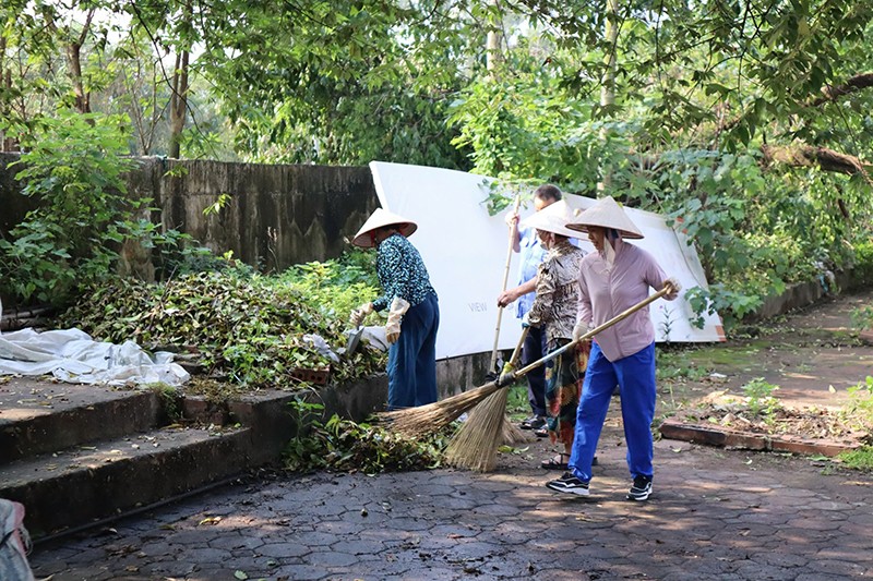 Quận Nam Từ Liêm: Tổng lực vệ sinh sau bão