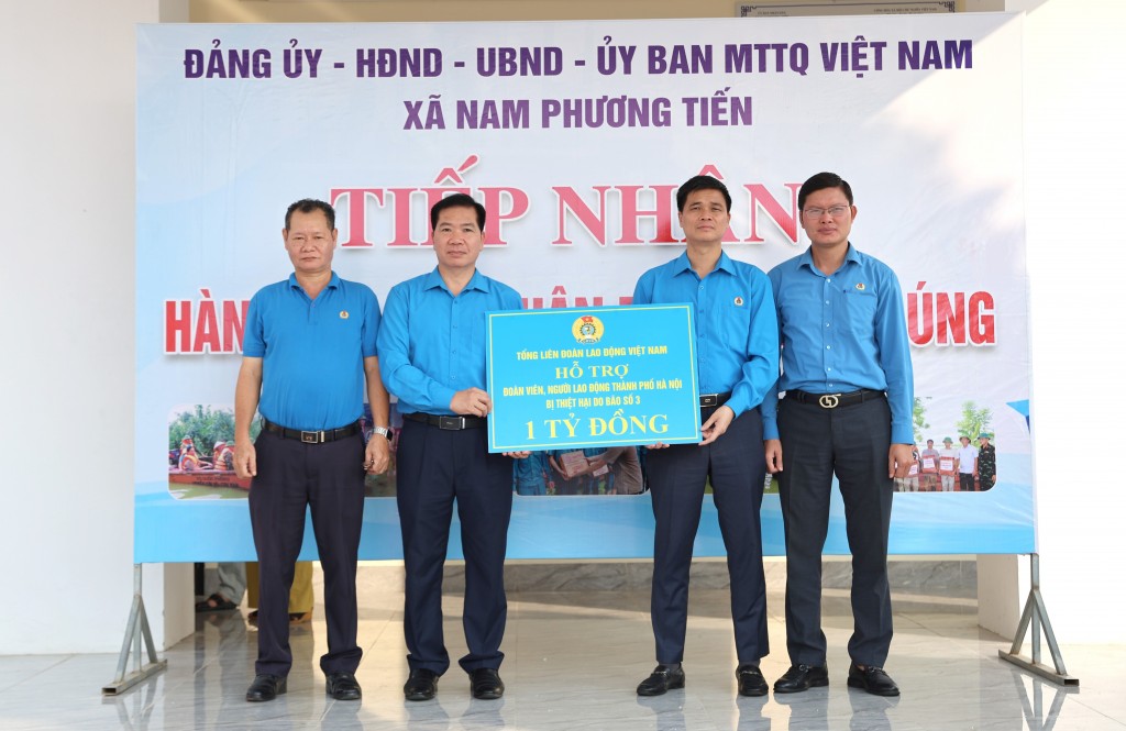 Hỗ trợ 1 tỷ đồng cho lao động bị ảnh hưởng bởi bão lũ