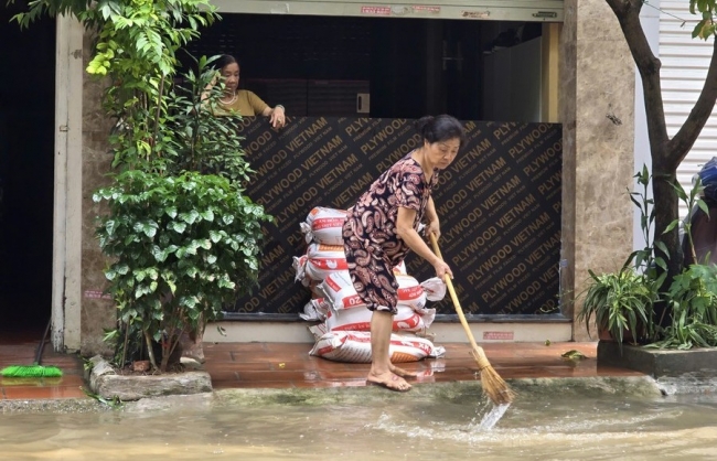 Đảm bảo an toàn, đời sống của Nhân dân sau mưa lũ