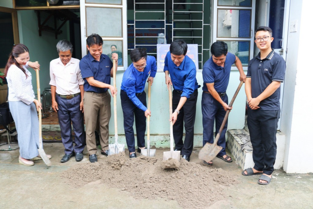 Chủ động tham gia giải quyết việc mới, việc khó