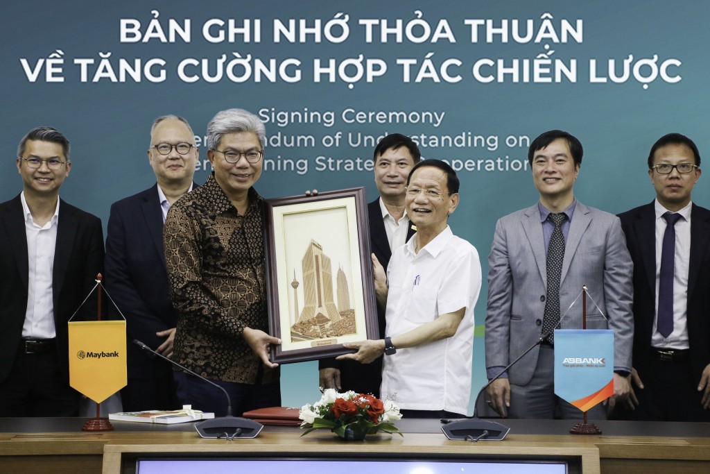 MAYBANK và ABBANK hợp tác chiến lược, tư vấn phát triển bán lẻ và số hóa