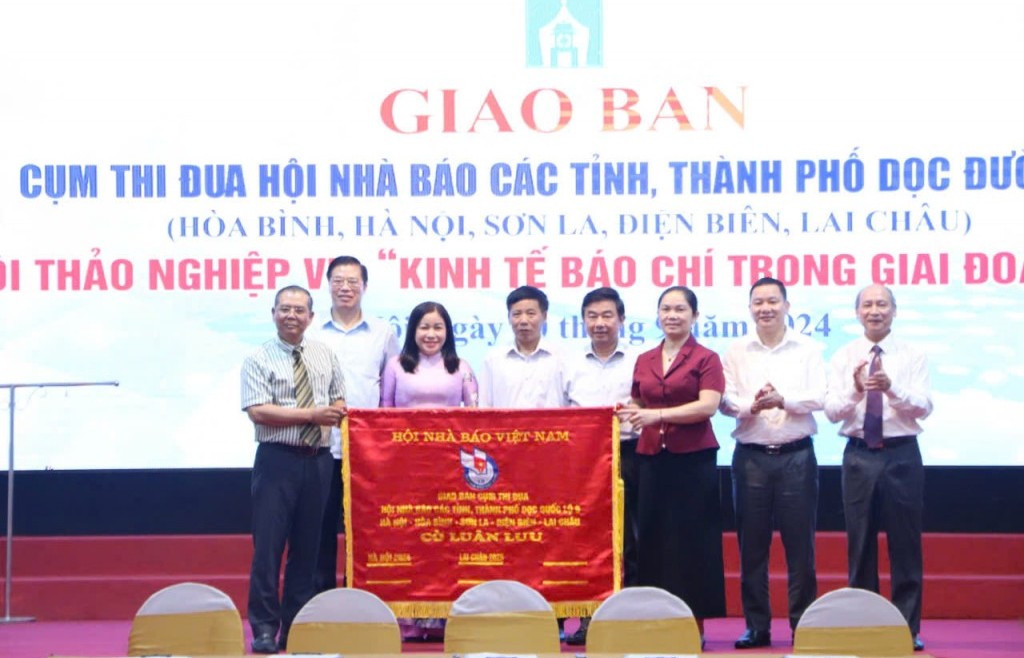 Giải pháp phát triển kinh tế báo chí giai đoạn mới