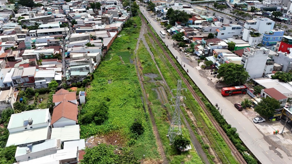 Tuy nhiên, sau hơn 20 năm quy hoạch, ga Bình Triệu vẫn chưa triển khai