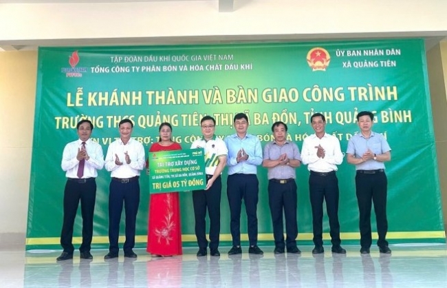 PVFCCo: Khánh thành, bàn giao Nhà lớp học và chức năng trường THCS Quảng Tiên