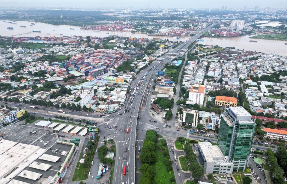 Phấn đấu đưa Đồng Nai trở thành địa phương phát triển kinh tế hàng đầu cả nước