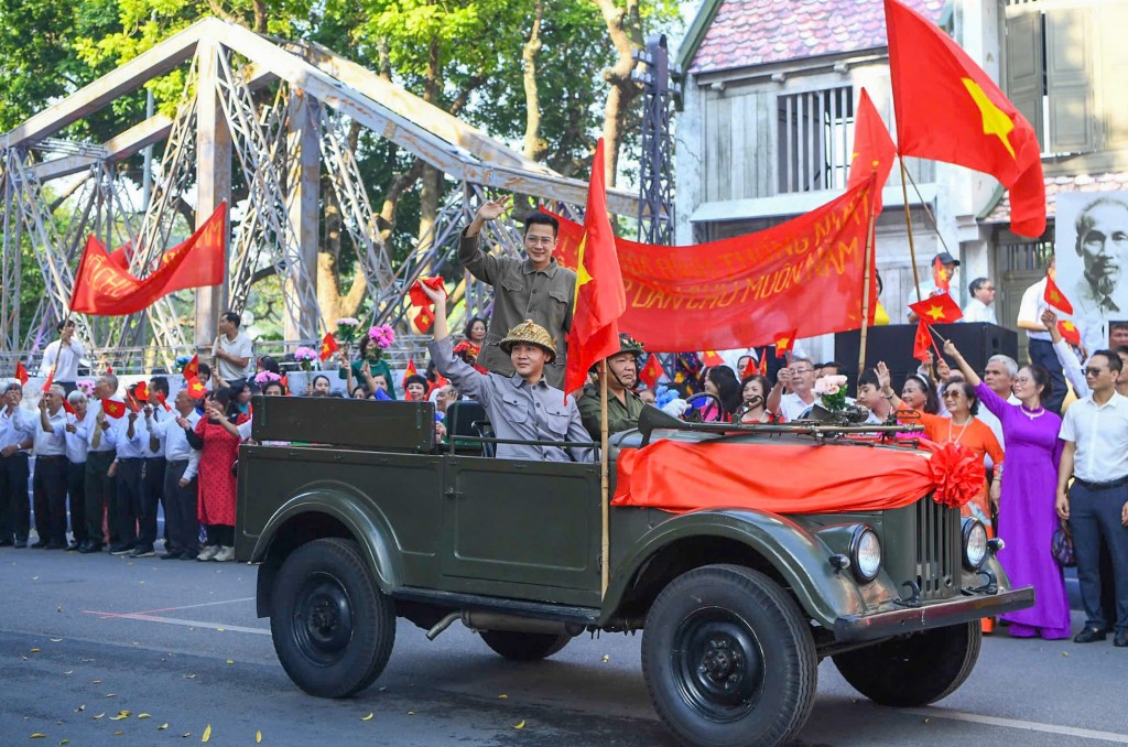 Ngày về chiến thắng...