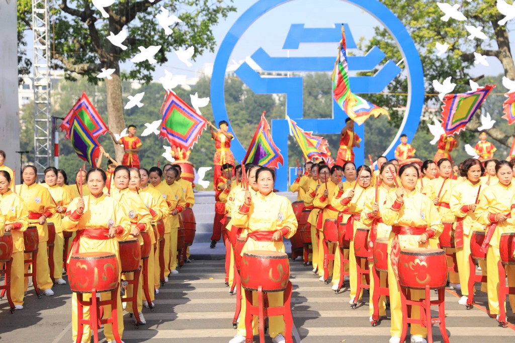 Ngày về chiến thắng...