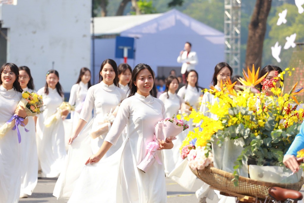 Tự hào truyền thống, vững bước tương lai