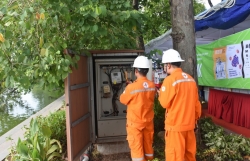 Sử dụng điện an toàn, tiết kiệm góp phần giảm nguy cơ quá tải cục bộ