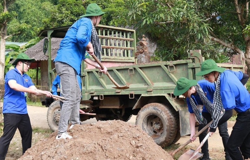Góp sức xây dựng những làng quê đáng sống