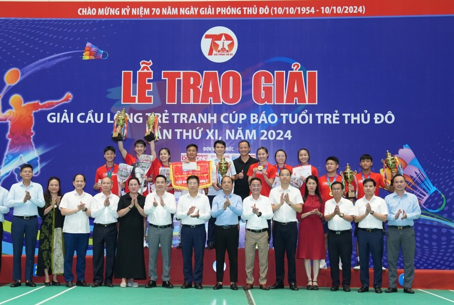 Ấn tượng đặc biệt giải Cầu lông trẻ tranh Cúp báo Tuổi trẻ Thủ đô