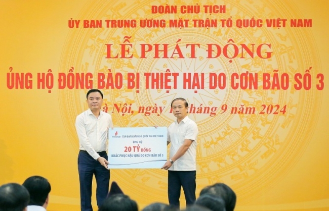 Tương thân tương ái, hỗ trợ đồng bào, trách nhiệm với xã hội