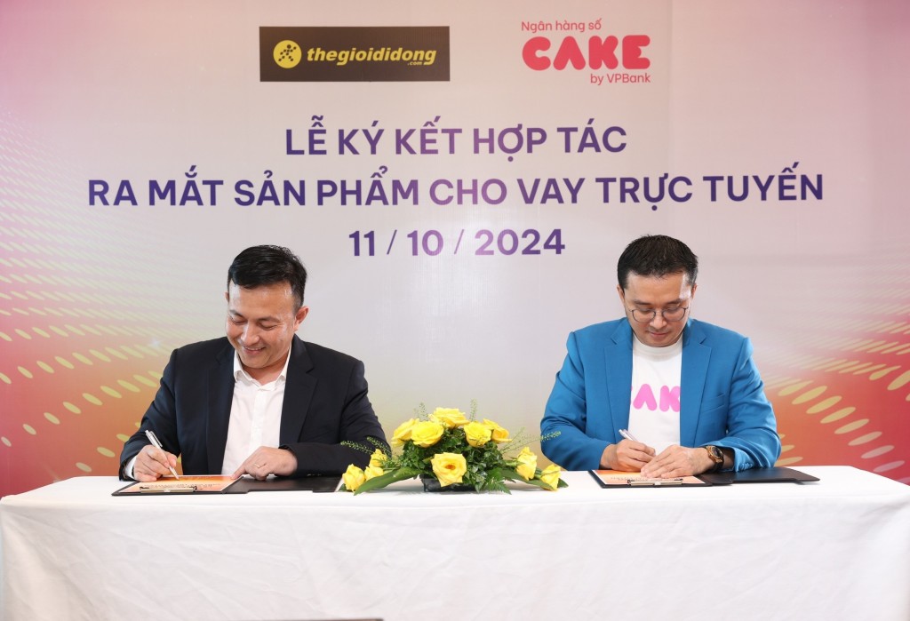 Lãnh đạo Ngân hàng số Cake và Thế giới Di động ký kết hợp tác