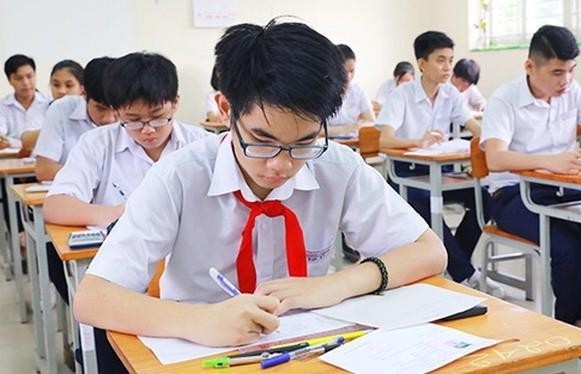 Hà Nội cấm học sinh sử dụng điện thoại trong lớp học