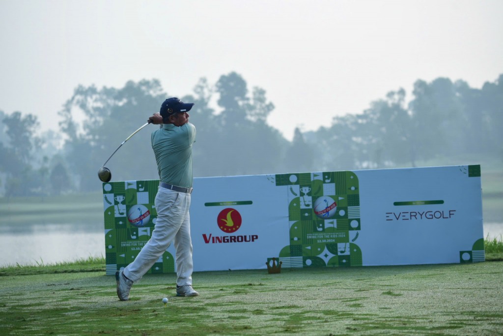 Swing for the kids: Lòng nhân ái và sẻ chia những doanh nhân yêu golf