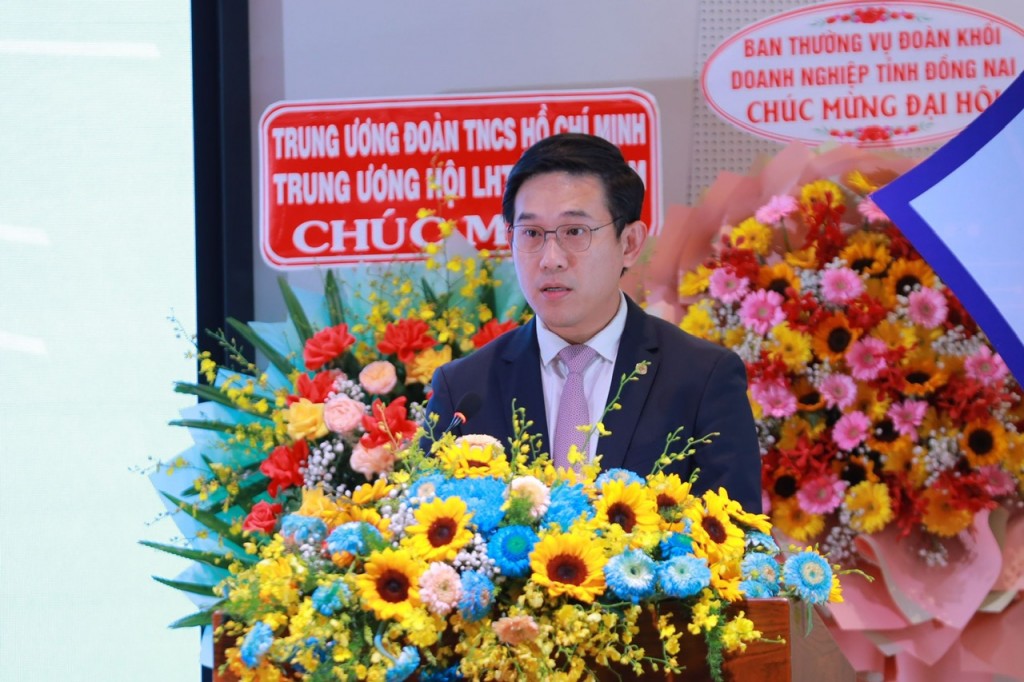 Thanh niên C.P. Việt Nam: 