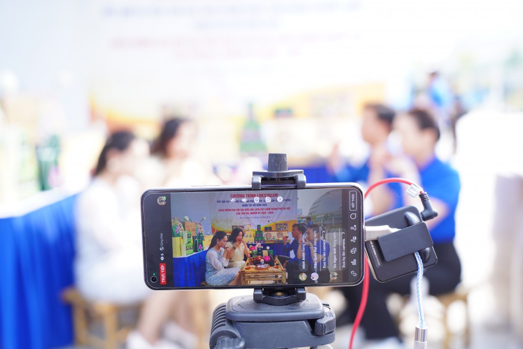 Đặc sắc các gian hàng sản phẩm OCOP của thanh niên Thủ đô Đặc sắc các gian hàng sản phẩm OCOP của thanh niên Thủ đô