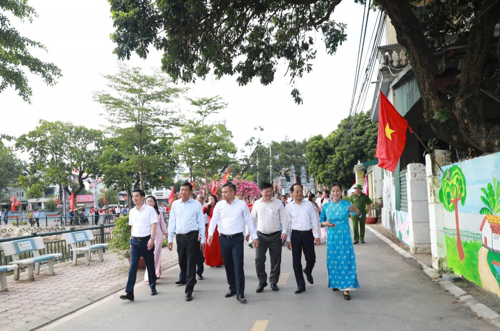 “Dân vận khéo” - phát huy sức mạnh to lớn của Nhân dân trong xây dựng và phát triển Thủ đô văn hiến, văn minh, hiện đại