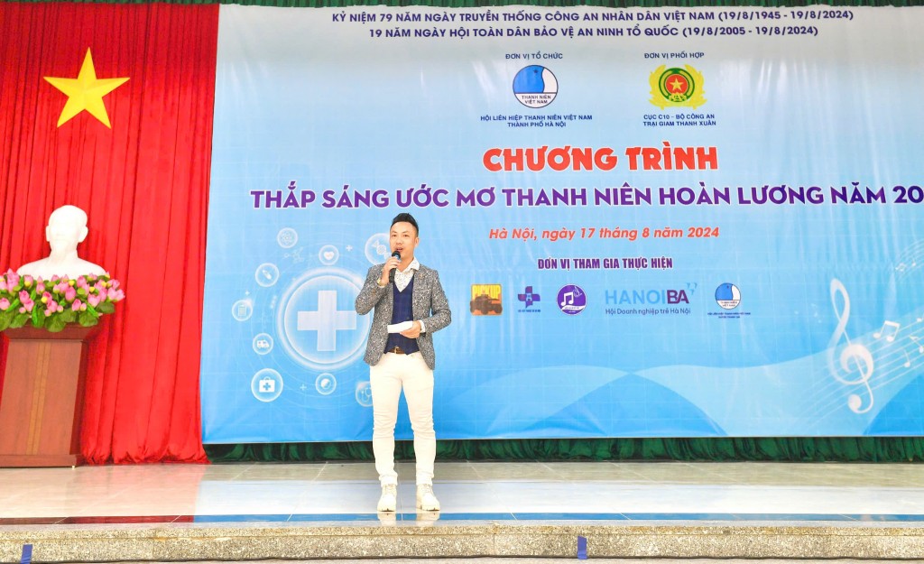 Đạo diễn Trần Hải Anh và những chuyến đi mang dấu ấn thanh niên