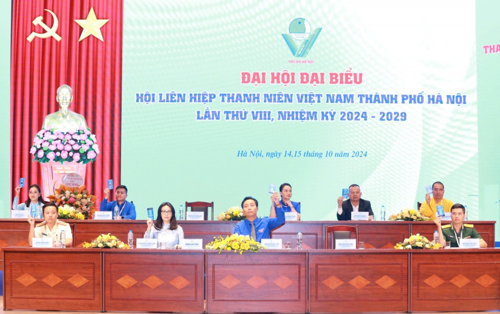 Hiệp thương đại biểu tham dự Đại hội Hội LHTN Việt Nam khoá IX