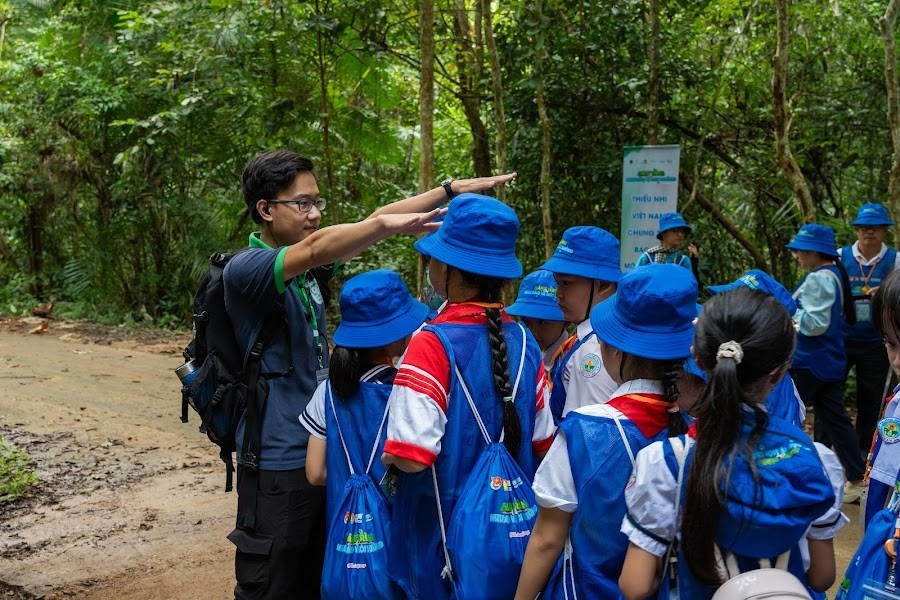 Trải nghiệm để học cách bảo vệ tài nguyên rừng