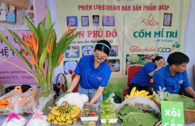 Tăng cường kết nối, tiêu thụ nông sản qua sàn thương mại điện tử