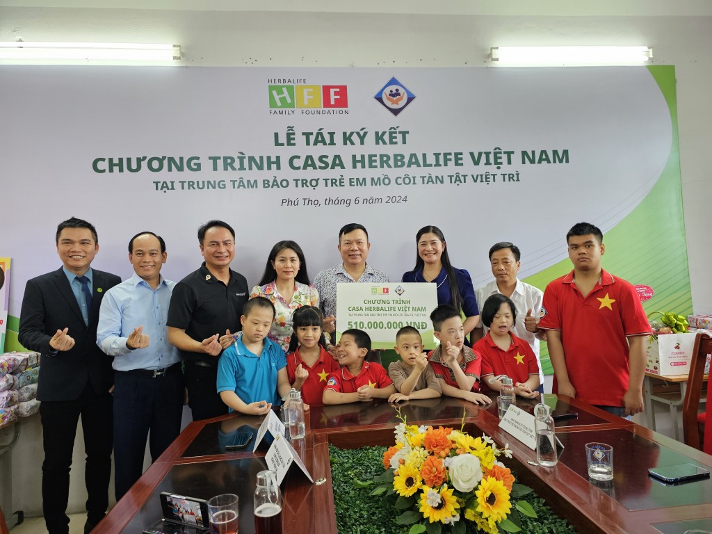 Herbalife Việt Nam cải thiện dinh dưỡng mỗi ngày cho hơn 2.000 trẻ em và người cao tuổi