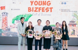 Đoạt Quán quân Bizfest Young - Call of Business 2024 với hộp hoa nghệ thuật