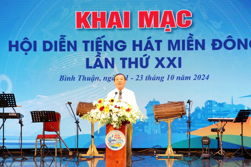 Ông Bùi Thế Nhân – Giám đốc Sở VHTT và Du lịch tỉnh Bình Thuận phát biểu khai mạc  (Ảnh: binhthuan.gov.vn)