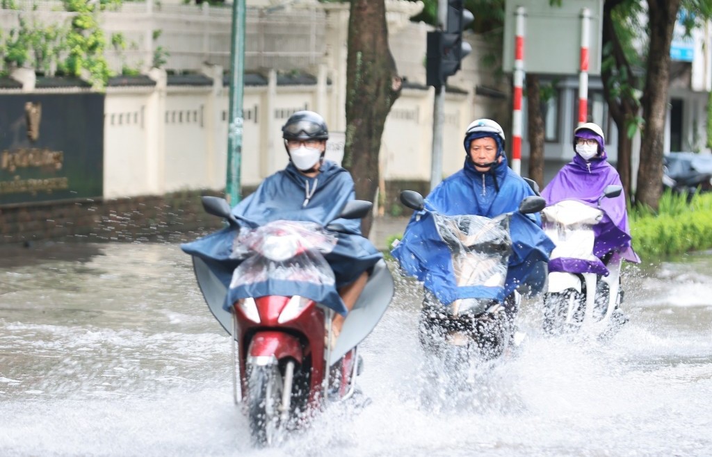 Bắc Bộ tiếp tục đón không khí lạnh, nhiều nơi mưa dông