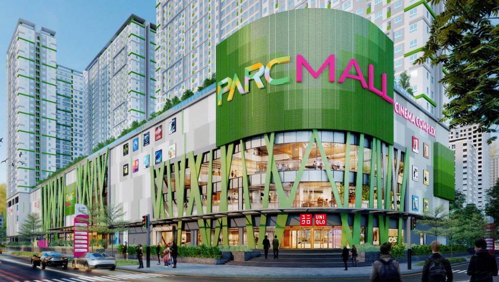 TP HCM: UNIQLO chuẩn bị khai trương cửa hàng mới tại Trung tâm thương mại Parc Mall