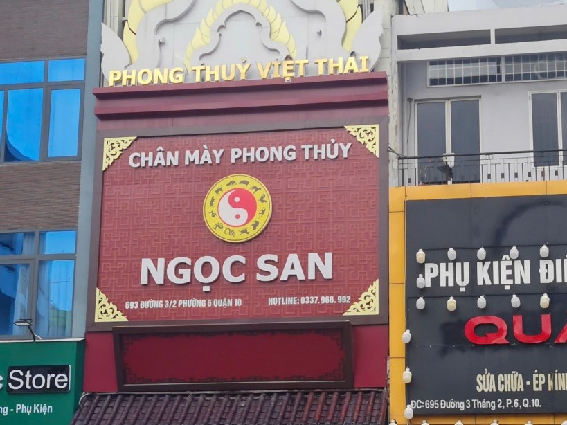 Cảnh giác với chiêu trò quảng cáo “chân mày phong thuỷ”