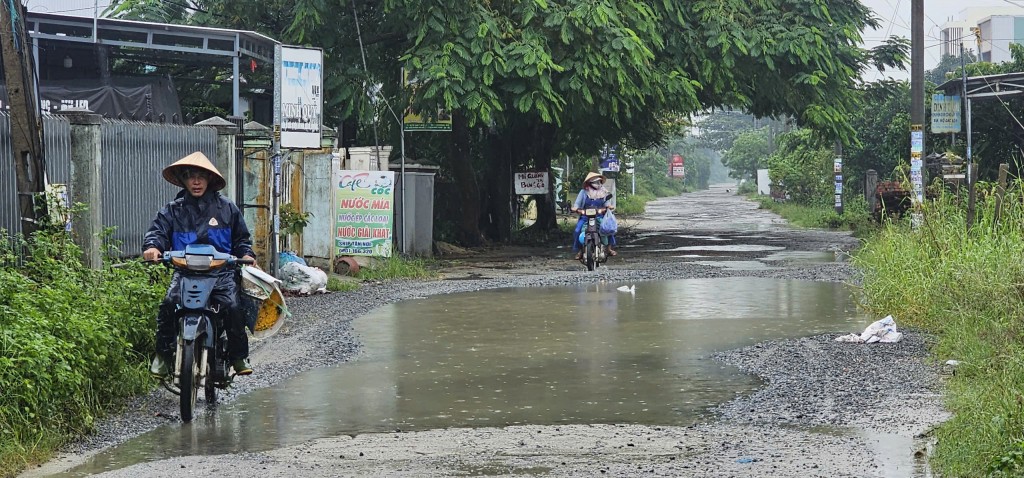 Khốn khổ với 1,2km đường liên phường có một không hai tại Điện Bàn