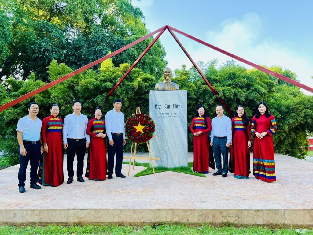 Đoàn đại biểu TP Hà Nội thăm, làm việc tại Cộng hoà Cuba