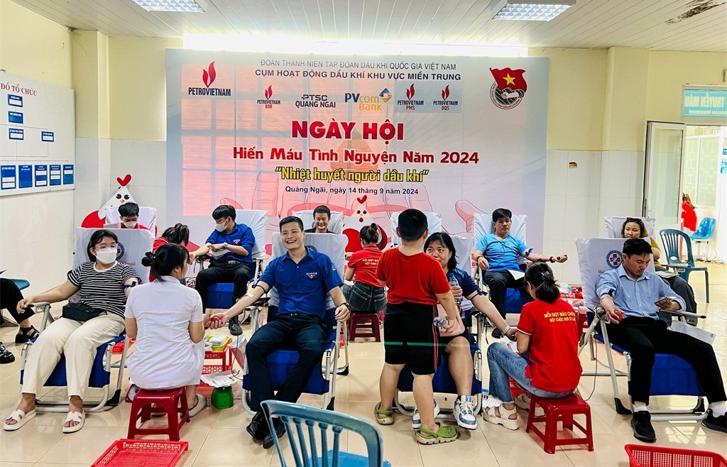 Đoàn Thanh niên BSR tham gia chương trình hiến máu “Nhiệt huyết người Dầu khí” năm 2024