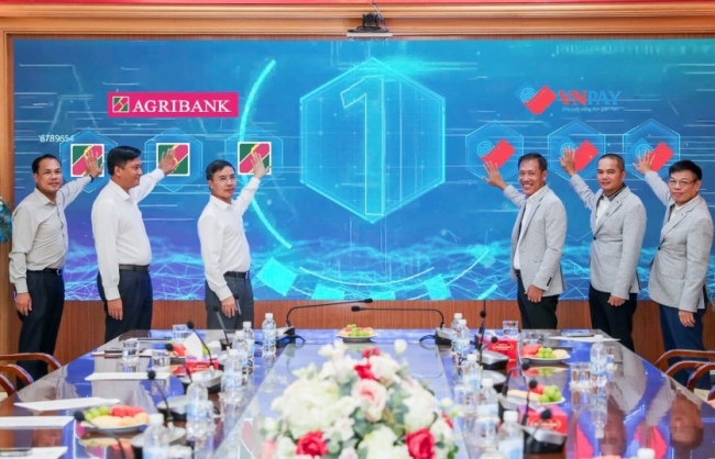 Agribank chính thức ra mắt Giải pháp Open Smartbank