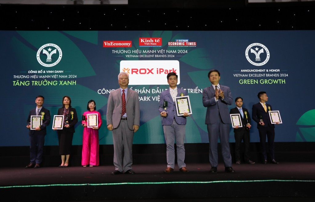 ROX iPark được vinh danh là doanh nghiệp tăng trưởng xanh