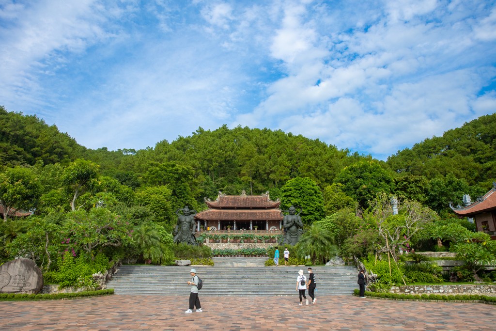 Chùa Địa  Tạng Phi Lai - Hà Nam