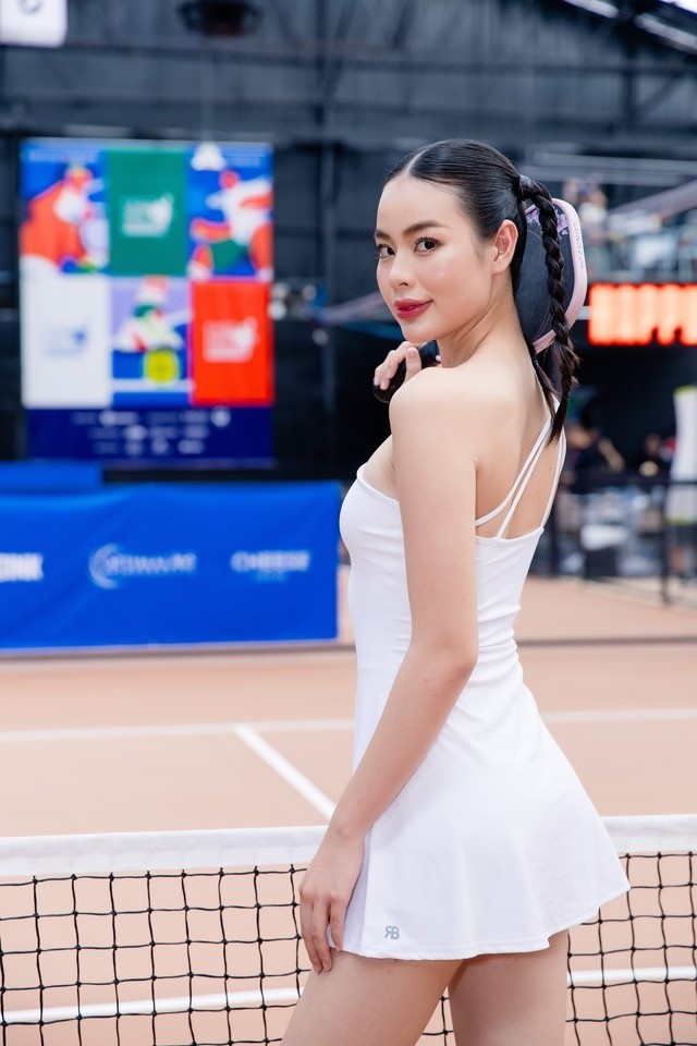 Á hậu Ánh Vương diện đồ khoe vòng 1 gợi cảm trên sân pickleball Á hậu Ánh Vương diện đồ khoe vòng 1 gợi cảm trên sân pickleball