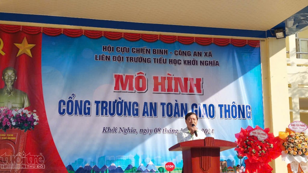 Nhựa Tiền Phong tiếp tục tặng 20 xe đạp và 1.000 mũ bảo hiểm