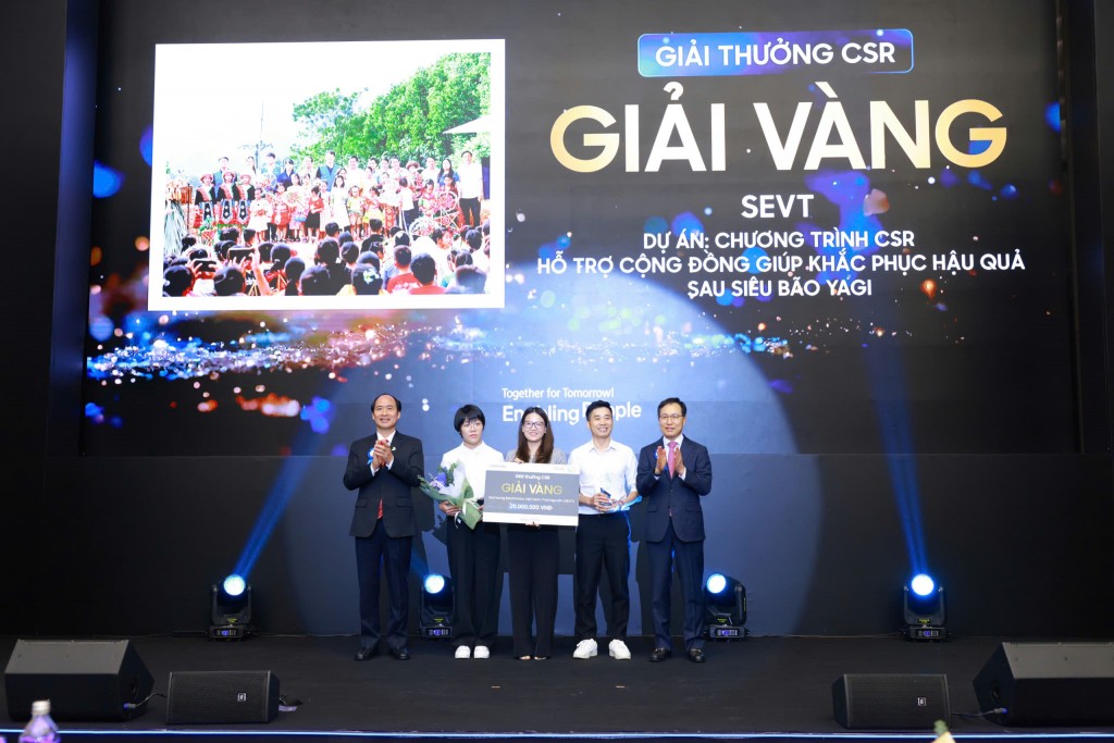 Nhiều dự án CSR xuất sắc của các đơn vị Samsung tại Việt Nam được vinh danh và trao thưởng tại sự kiện