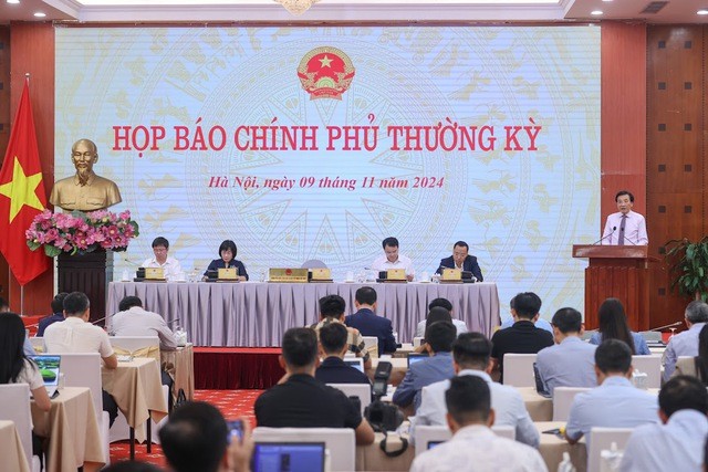 Xác định thể chế là 