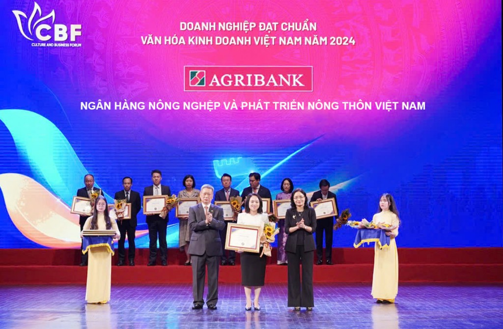 Agribank được trao danh hiệu 