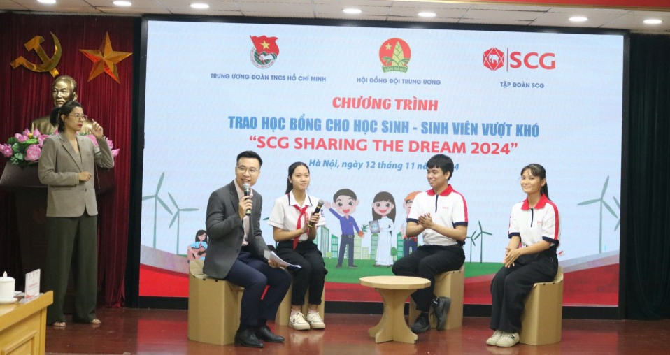 Vượt khó, viết tiếp ước mơ đến trường
