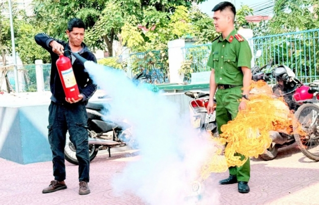 Tuyên truyền phòng cháy, chữa cháy cho chủ doanh nghiệp, cơ sở sản xuất