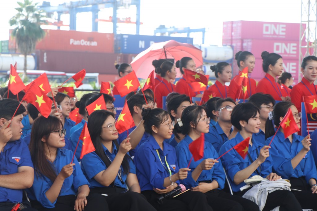 TP Hồ Chí Minh hân hoan chào đón thanh niên Đông Nam Á, Nhật Bản