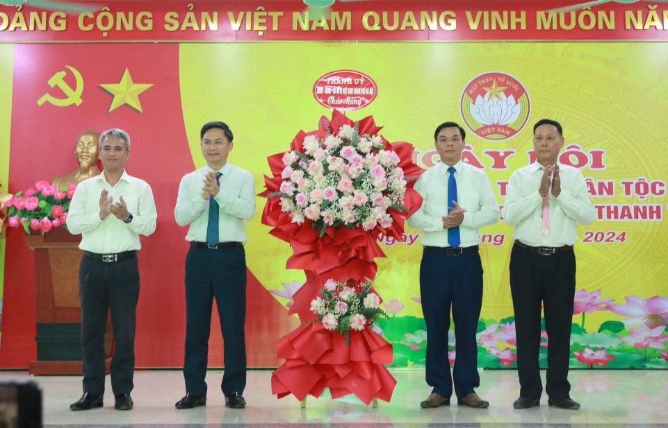 Phát huy tinh thần đoàn kết, xây dựng Thanh Trì văn minh, hiện đại