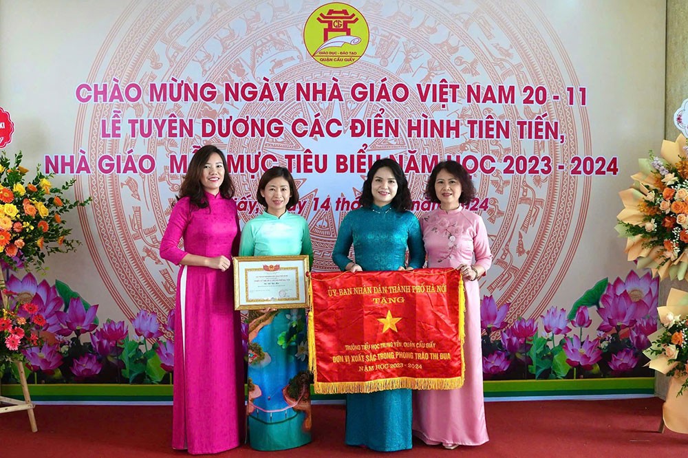 Nhà giáo Đỗ Thị Mai cùng tập thể trường Tiểu học Trung Yên luôn là điểm sáng trong ngành giáo dục quận Cầu Giấy nói riêng và TP. Hà Nội nói chung