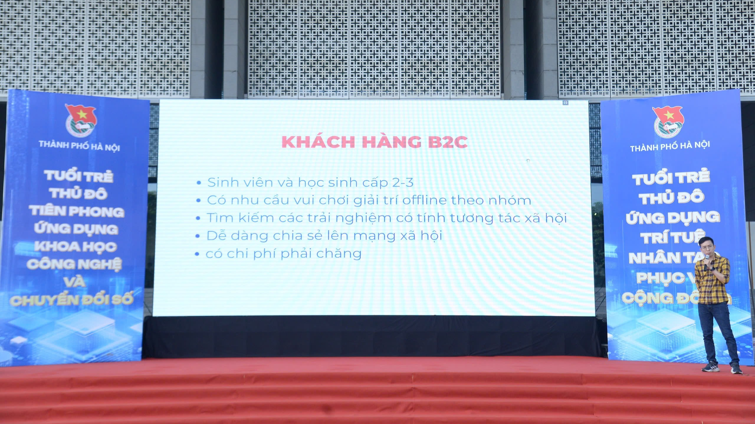 Tiên phong sáng tạo khoa học chuyển đổi số cho thanh niên Thủ đô